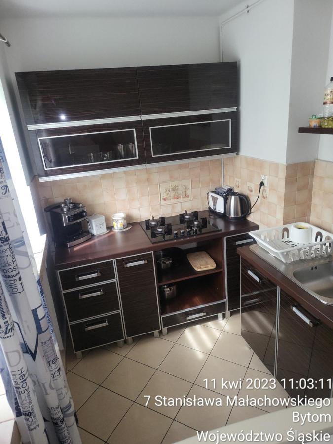 Apartamenty Rest Studio Self Check-In 24H Битом Екстер'єр фото