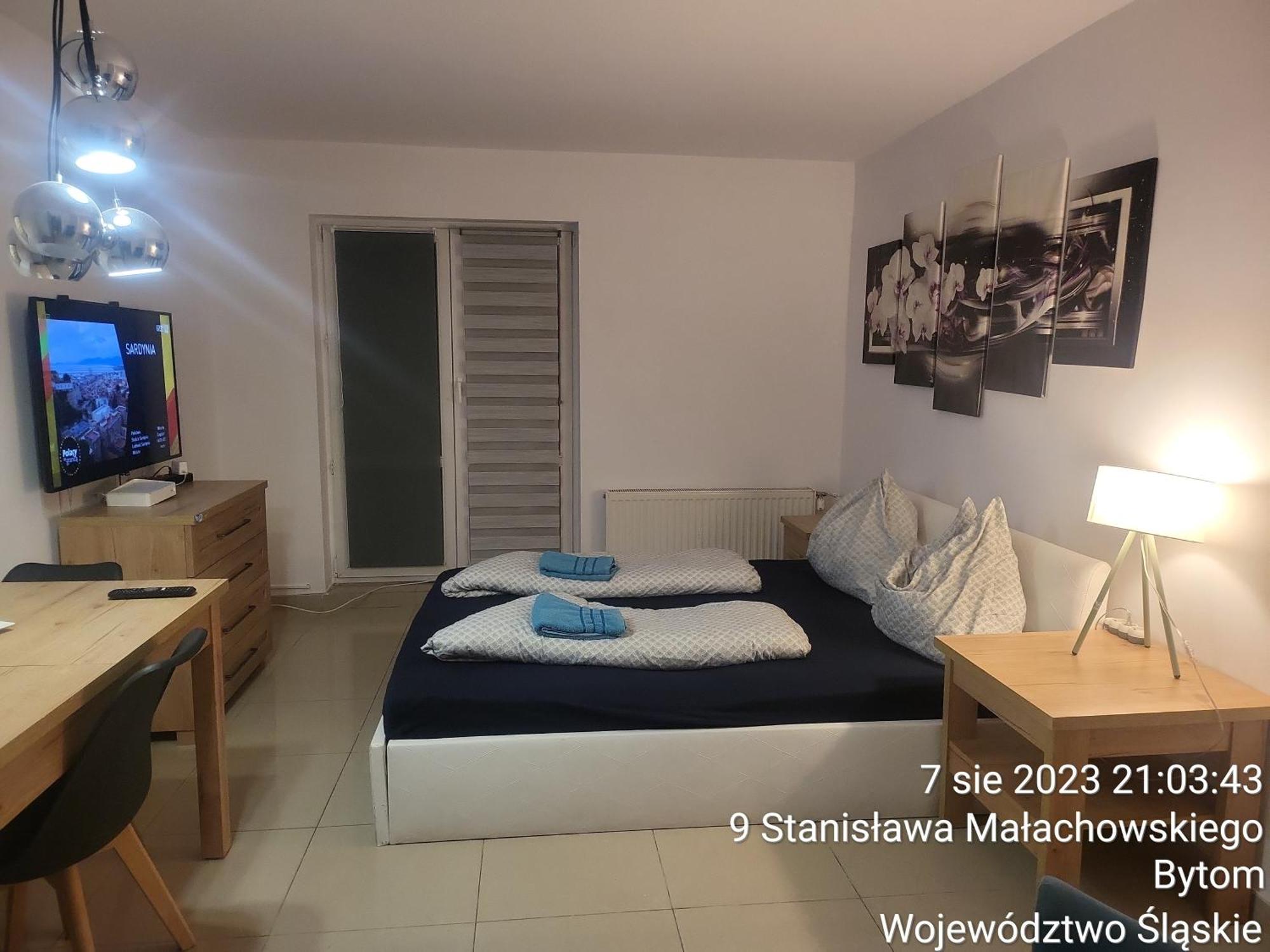 Apartamenty Rest Studio Self Check-In 24H Битом Екстер'єр фото