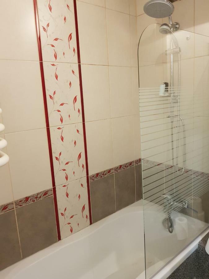 Apartamenty Rest Studio Self Check-In 24H Битом Екстер'єр фото